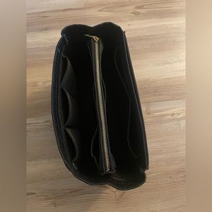Purse insert organizer